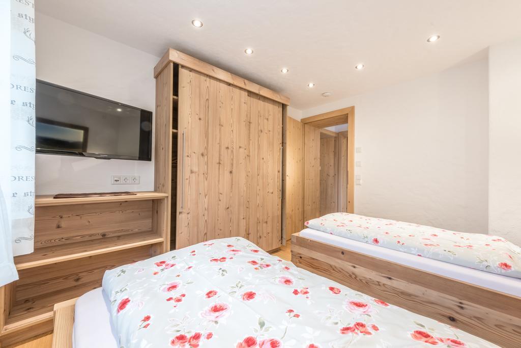 Haus Moesenlechner Apartment ไมส์โฮเฟิน ภายนอก รูปภาพ