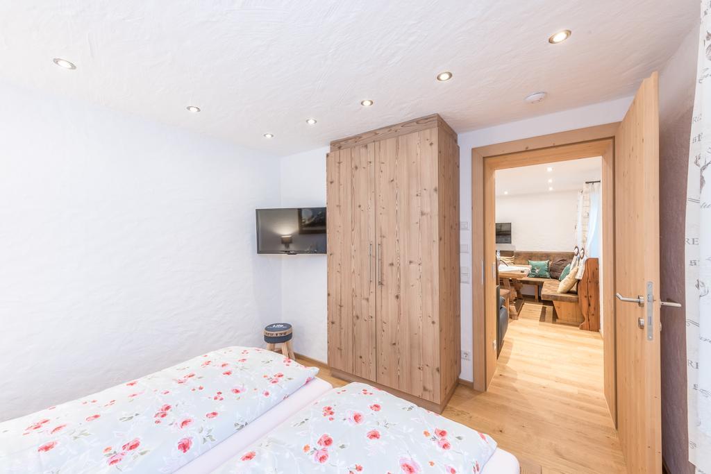Haus Moesenlechner Apartment ไมส์โฮเฟิน ภายนอก รูปภาพ